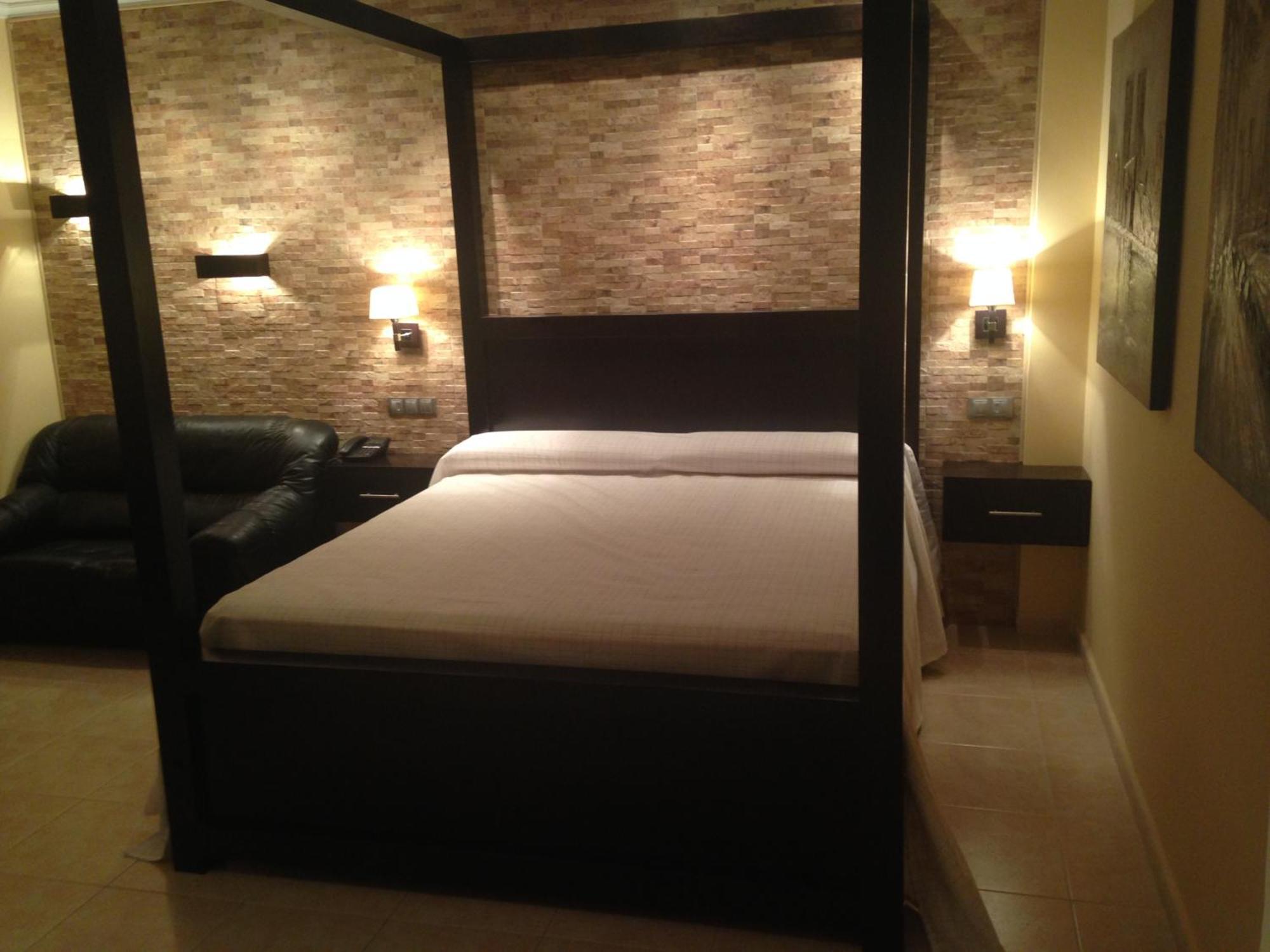 Hotel Don Juan Puente De Genave Room photo